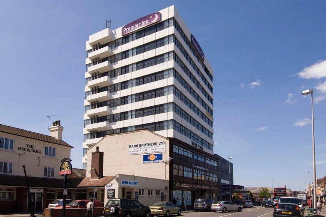 Premier Inn West Bromwich Central 外观 照片