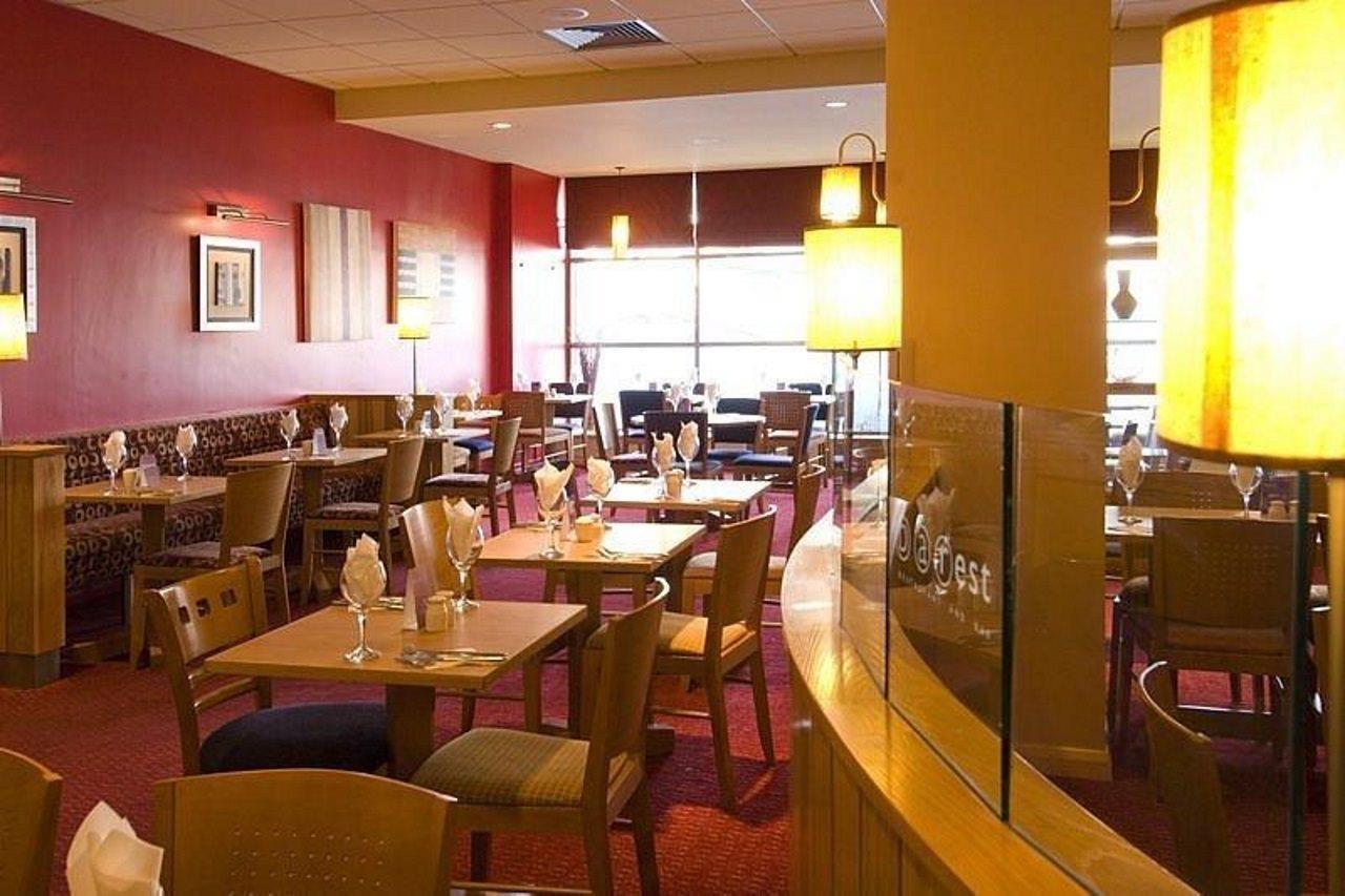 Premier Inn West Bromwich Central 外观 照片