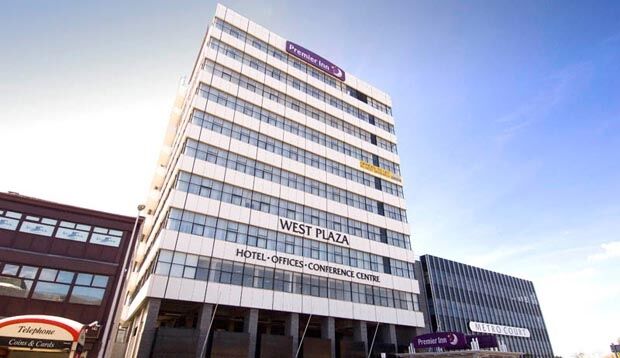 Premier Inn West Bromwich Central 外观 照片